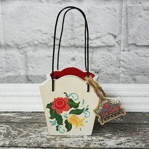 Rare Vintage heartwood creek basket Jim Shore